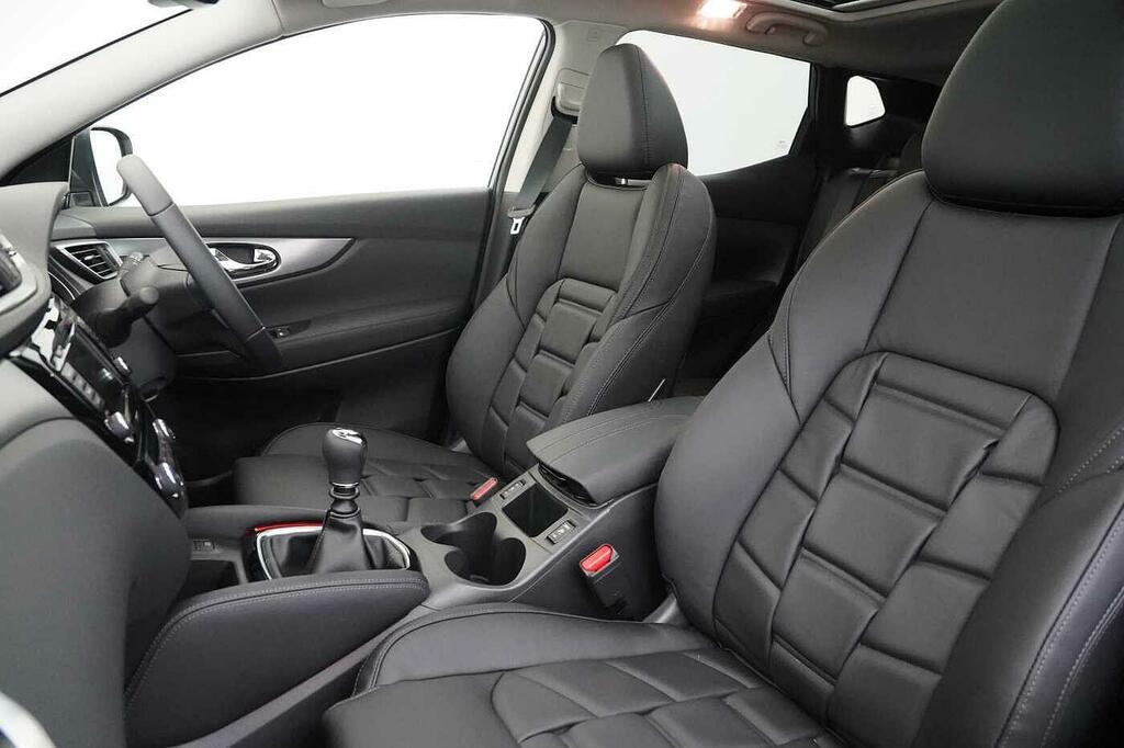 Nissan Qashqai 1.3 Dig-t 140Ps N-connecta Blue #17