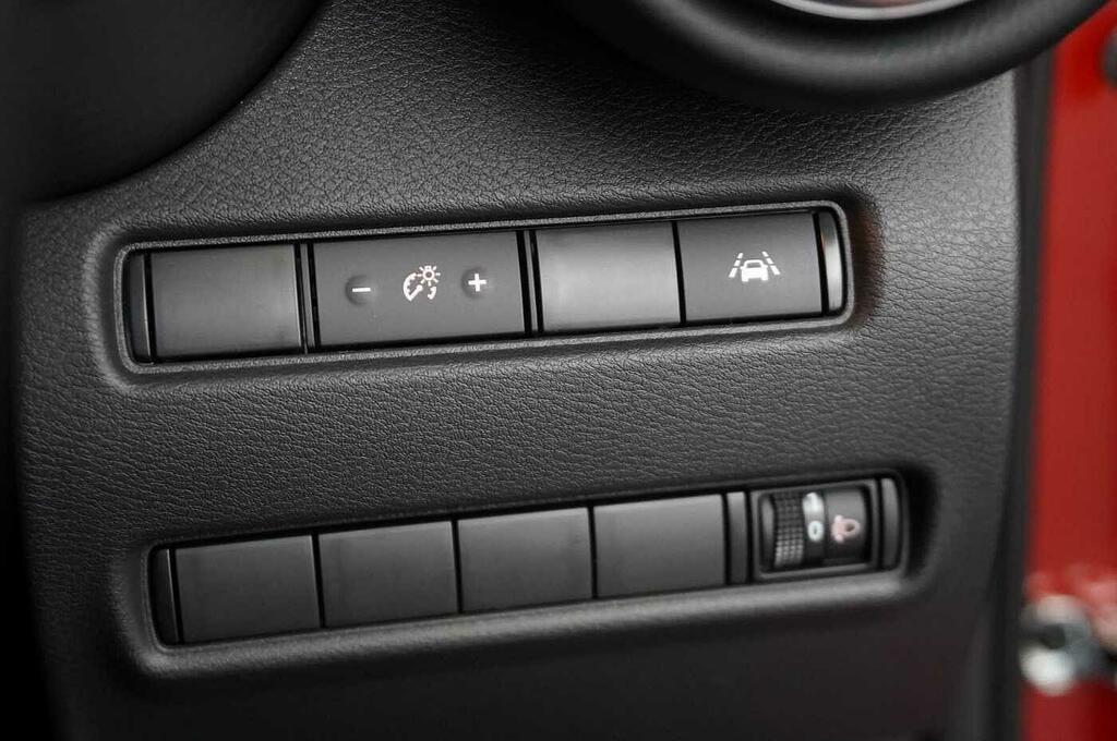 Nissan Juke 1.6 N Connecta Suv Hybrid Grey #29