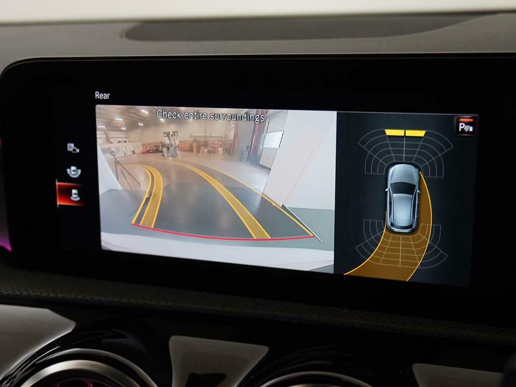 Mercedes-Benz A Class Mercedes-benz A Class 1.3 A200 Amg Line 7G-dct Eur Grey #21