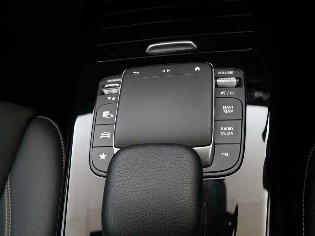 Mercedes-Benz A Class Mercedes-benz A Class 1.3 A200 Amg Line 7G-dct Eur Grey #27