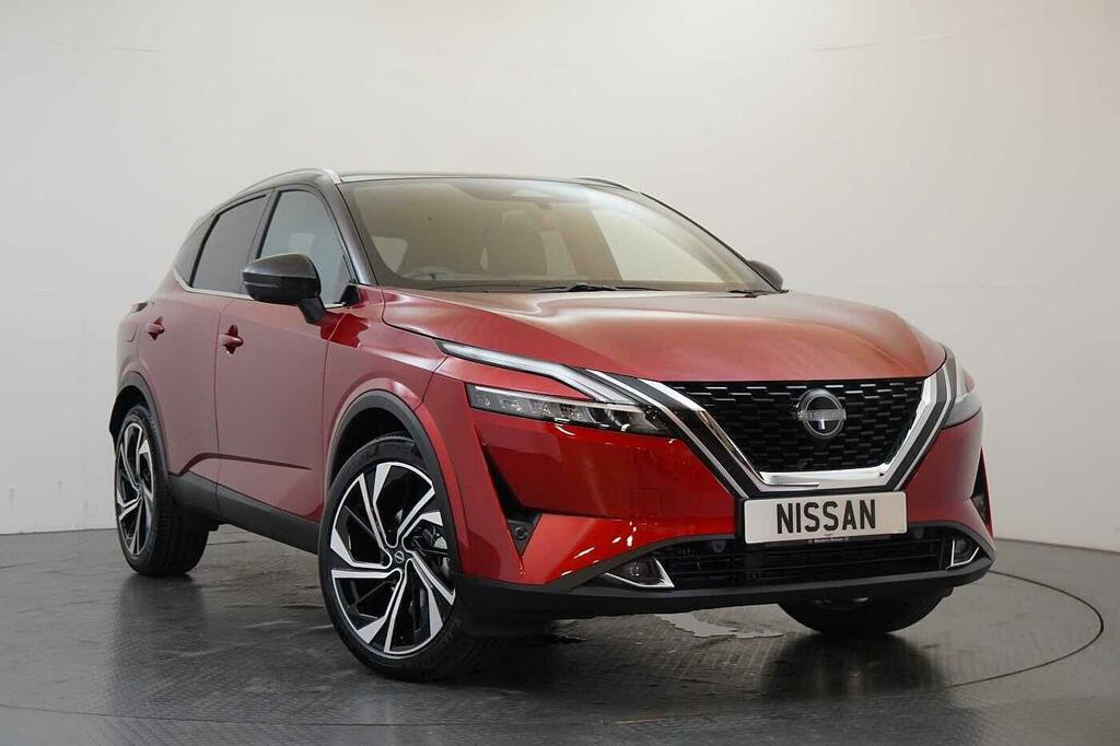 Nissan Qashqai 1.3 Dig-t Mh 158 Tekna X-tronic With Bose Au Red