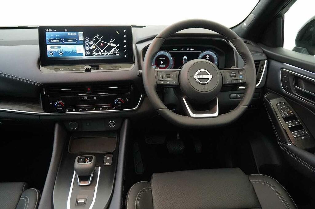 Nissan Qashqai 1.3 Dig-t 140Ps N-connecta White #15