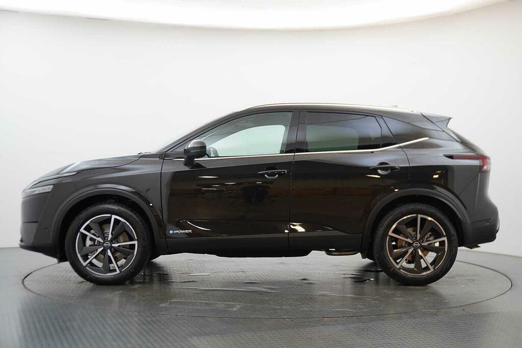 Nissan Qashqai 1.3 Dig-t Mh N-connecta Black #5