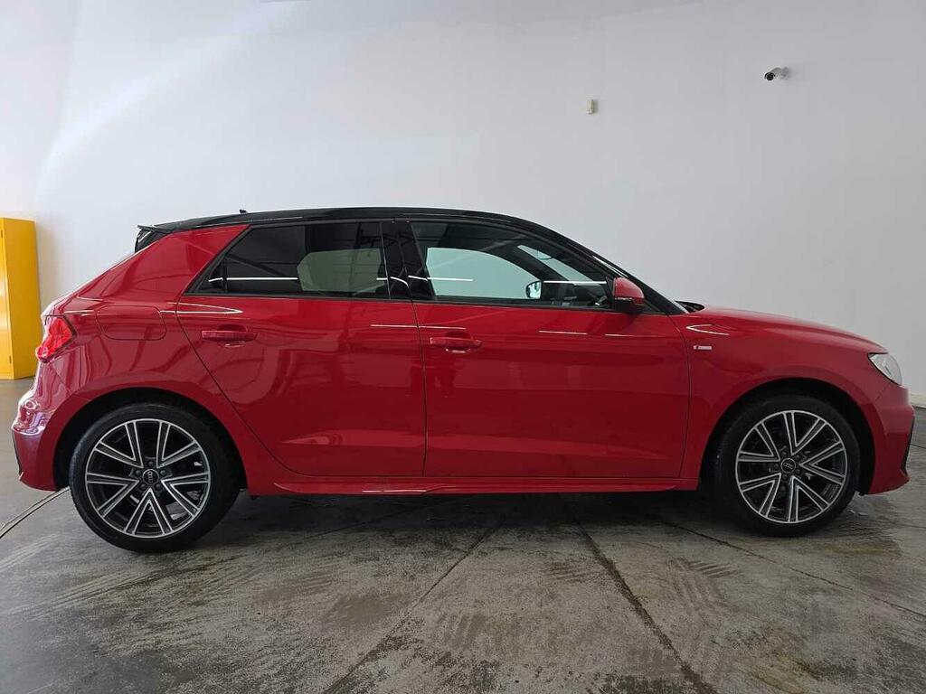Audi A1 1.0 Tfsi 30 Black Edition Sportback S T Blue #4
