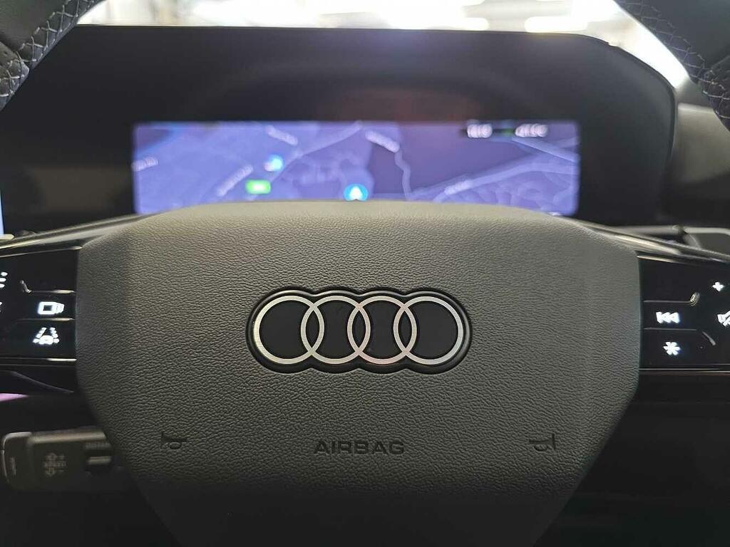 Audi Q3 Tfsi S Line S Tronic Euro 6 5-Door Blue #40