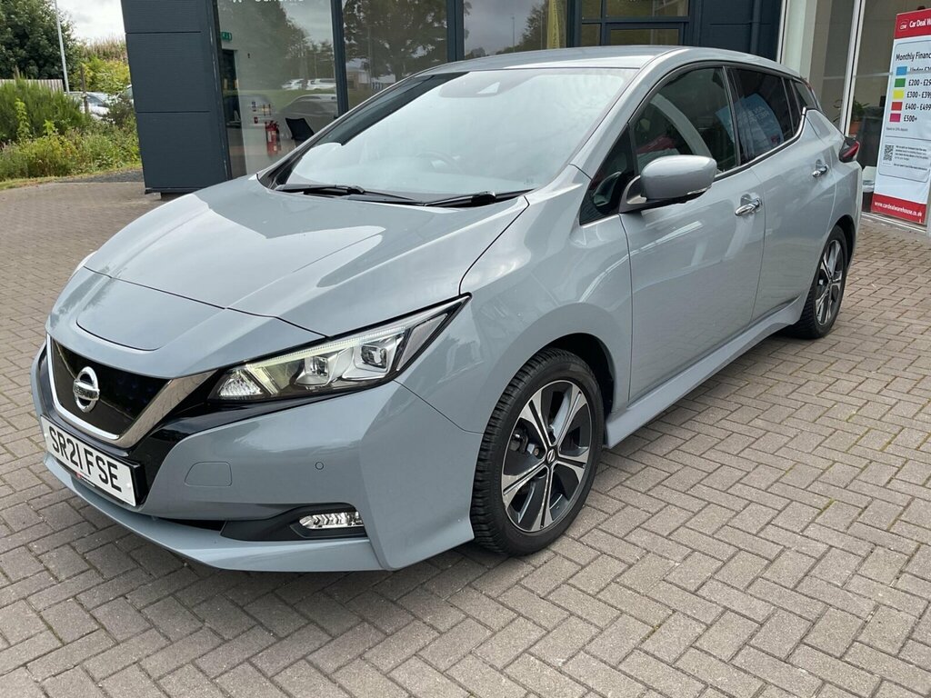 Nissan Leaf 40Kwh Tekna Grey #3