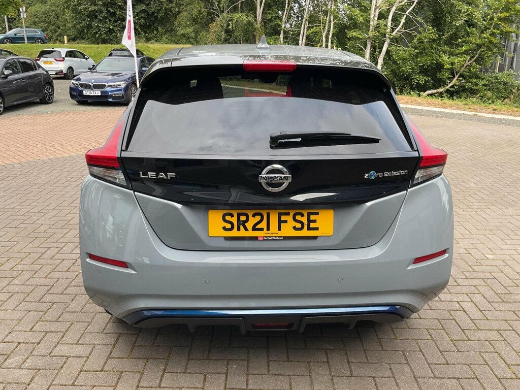 Nissan Leaf 40Kwh Tekna Grey #6