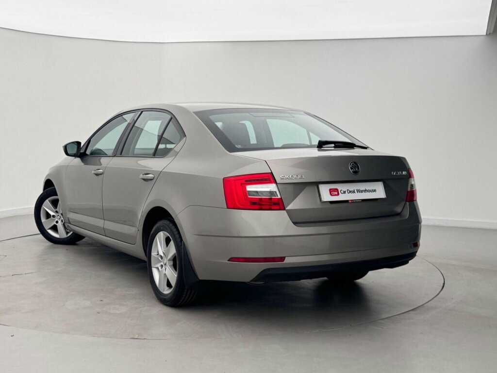 Skoda Octavia 1.4 Tsi Se Euro 6 Ss Beige #3