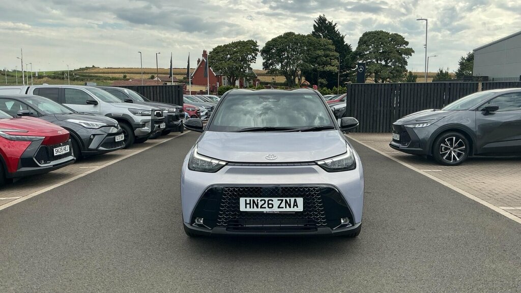 Toyota Aygo X 1.5H 49Kwh Design Cvt Euro 6 Ss HN26ZNA Silver #5