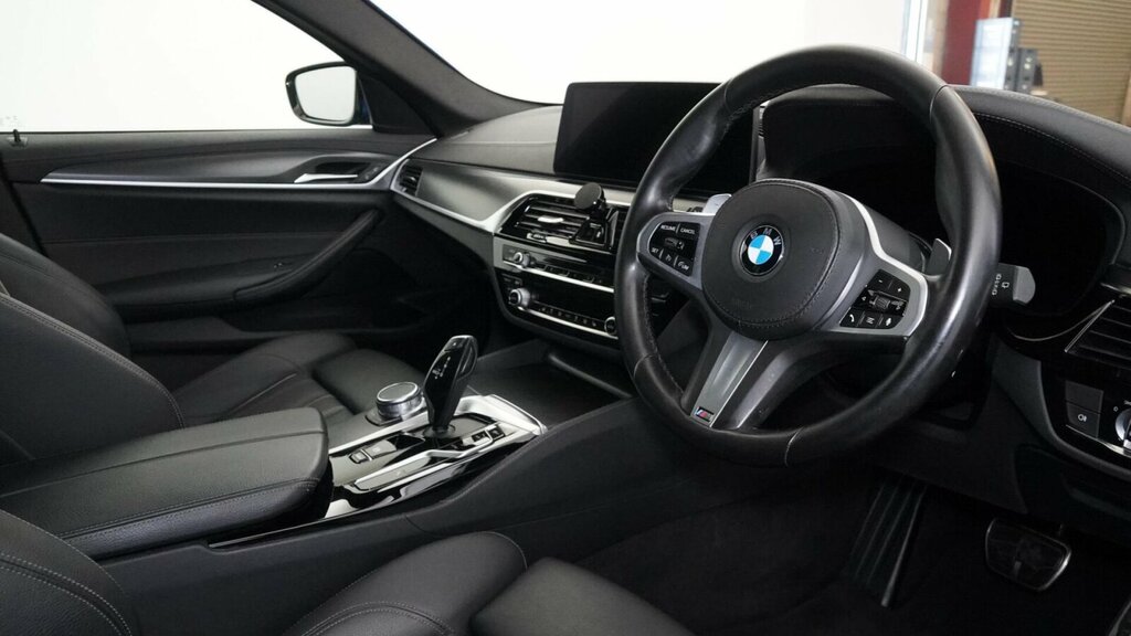 BMW 5 Series 2.0 520D Mht M Sport Touring Hybrid Ste Blue #6
