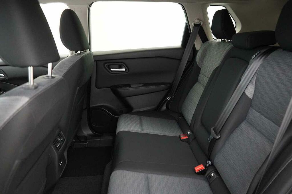 Nissan X-Trail 1.5 Mhev 163Ps Acenta Premium 7 Seat Xtronic 9,113  #21