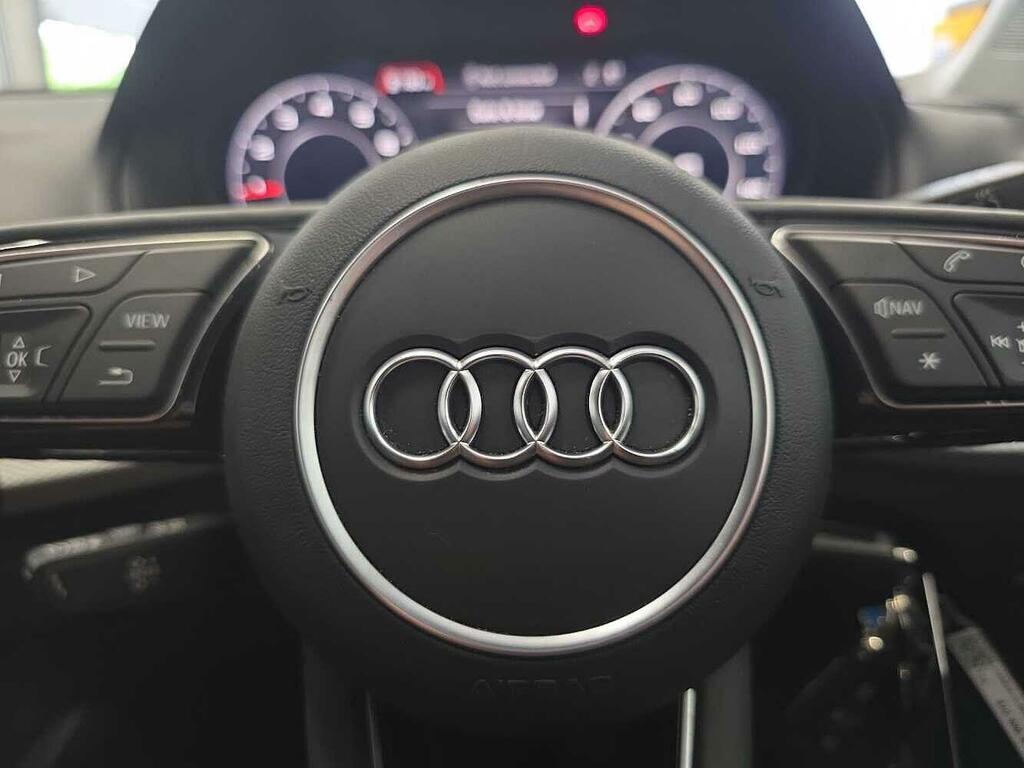 Audi Q2 1.5 Tfsi 35 Sport Suv S Tronic 150 Ps Grey #30