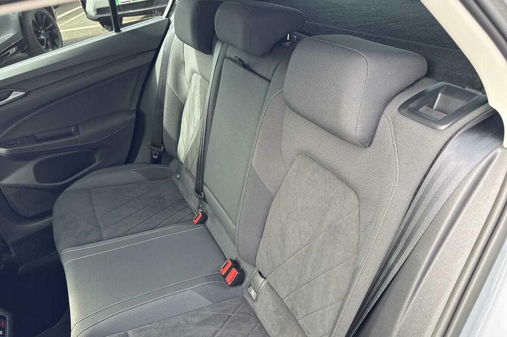 Volkswagen Golf 8 R-line 1.5 Tsi 130Ps 6-Speed Grey #10