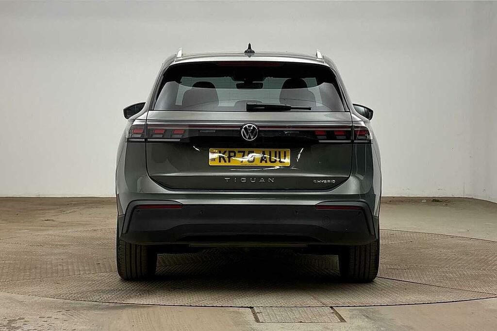 Volkswagen Tiguan 1.5 Etsi 150 R-line Dsg Green #8