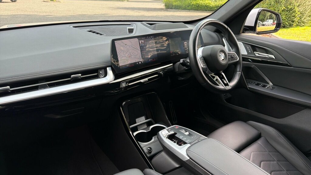 BMW X1 1.5 20I Mht Sport Suv Hybrid Dct Sdrive Green #7