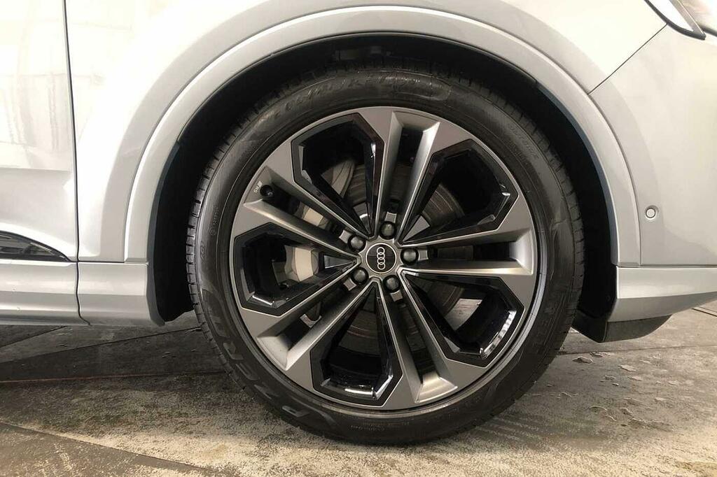 Audi Q7 Suv Black Edition Tdi Quattro 231 Ps Tiptronic Silver #5