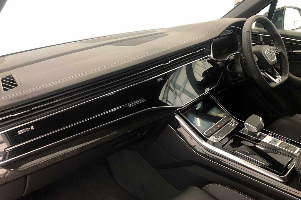 Audi Q7 Suv Black Edition Tdi Quattro 286 Ps Tiptronic White #2