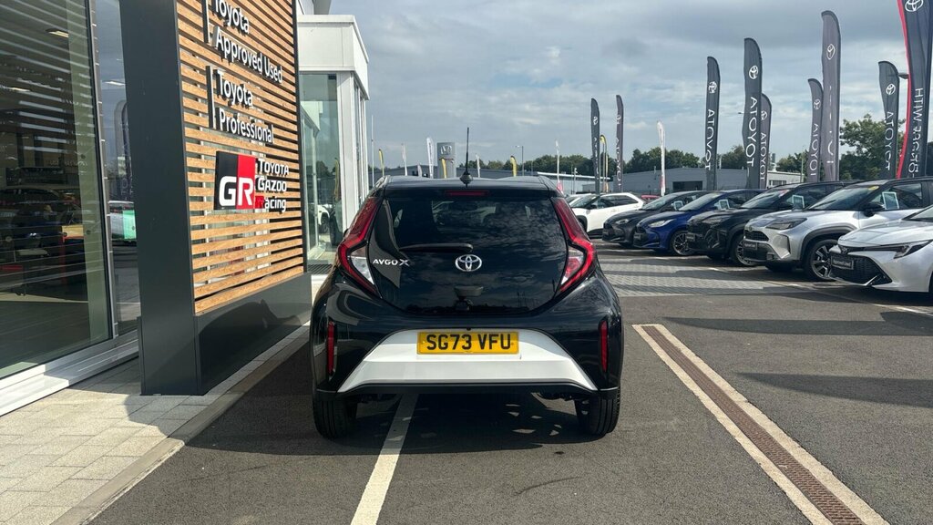 Toyota Aygo X 1.0 Vvt-i Edge Euro 6 Ss White #6