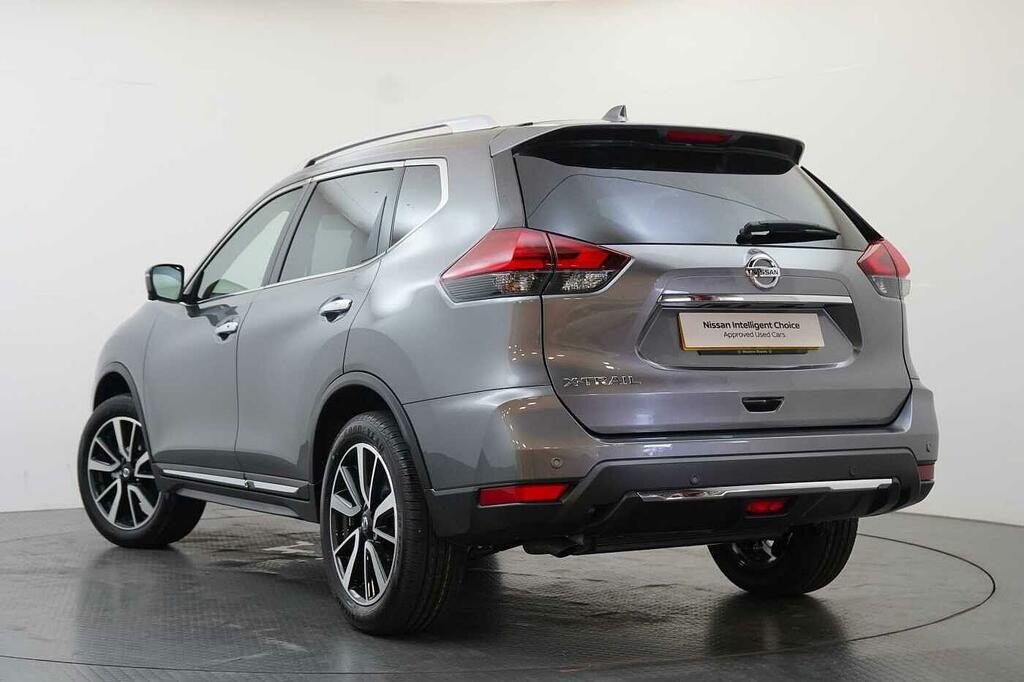 Nissan X-Trail 1.7 Dci 150 4Wd Tekna With 5 Seats And Bose Audio Grey #3