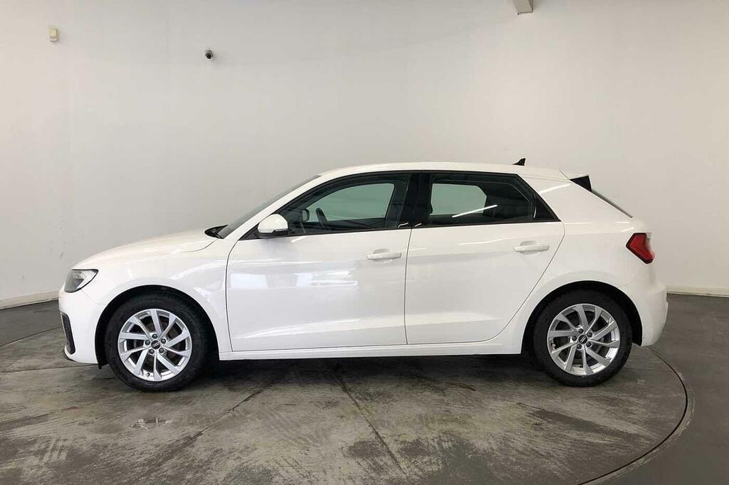 Audi A1 1.0 Tfsi 30 Citycarver S Tronic Euro 6 Ss White #16