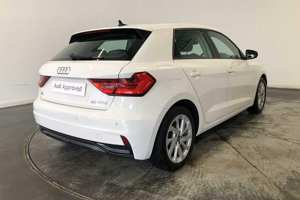 Audi A1 1.0 Tfsi 30 Citycarver S Tronic Euro 6 Ss White #15