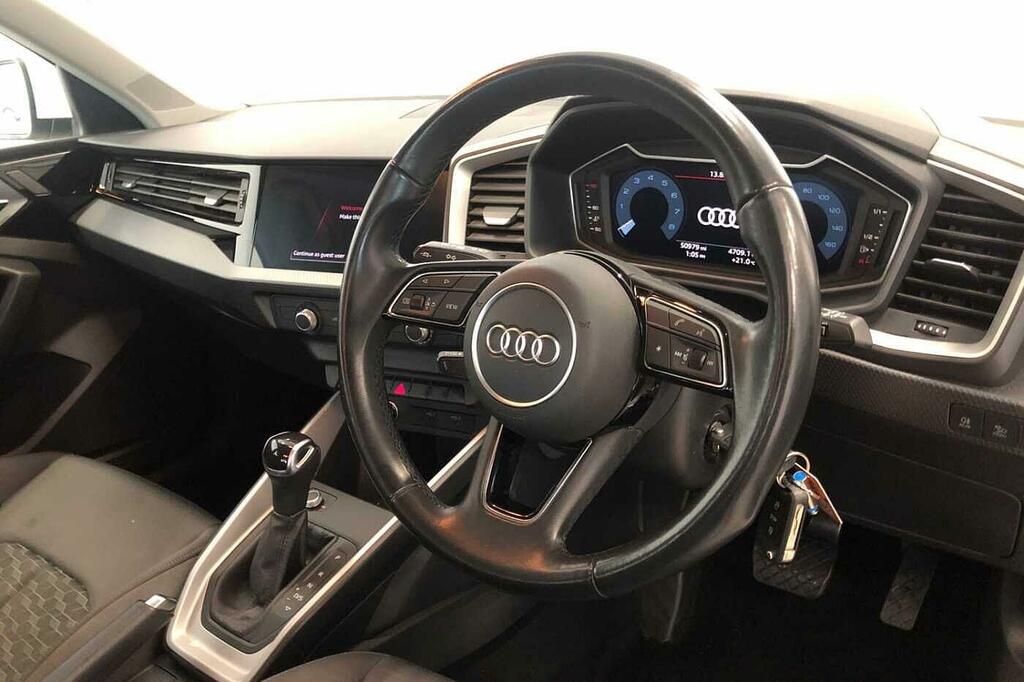 Audi A1 1.0 Tfsi 30 Citycarver S Tronic Euro 6 Ss White #6