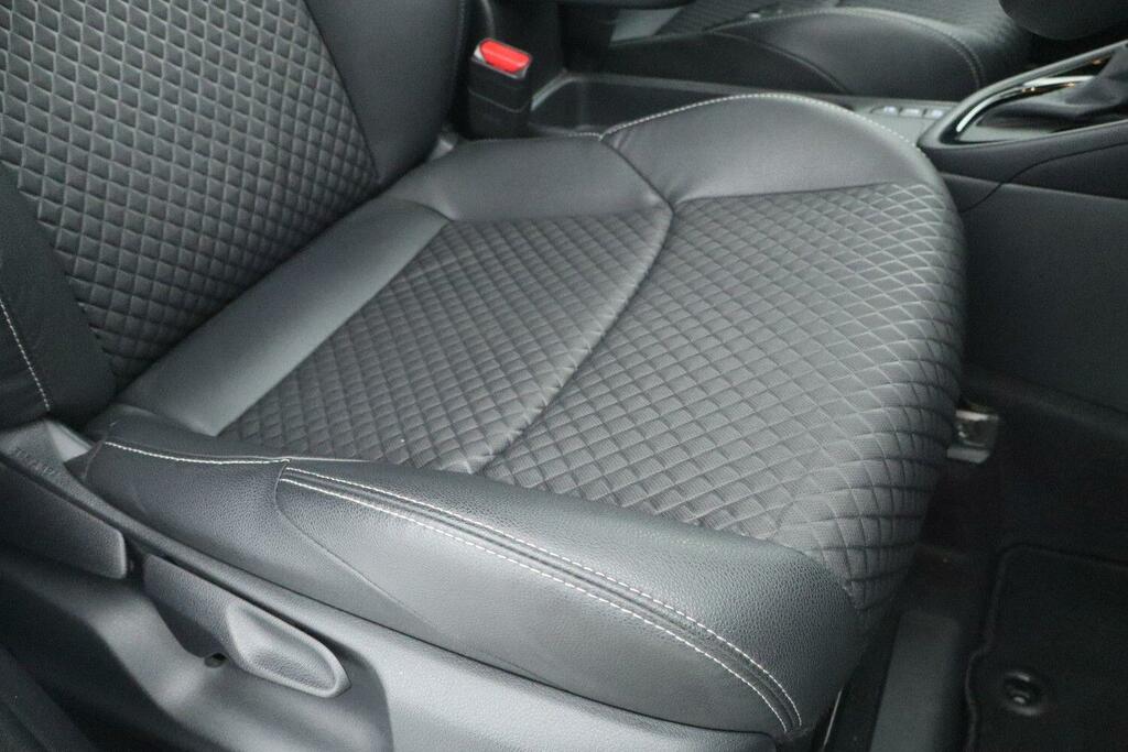 Toyota Yaris 1.5 Hybrid Icon Cvt Brown #15