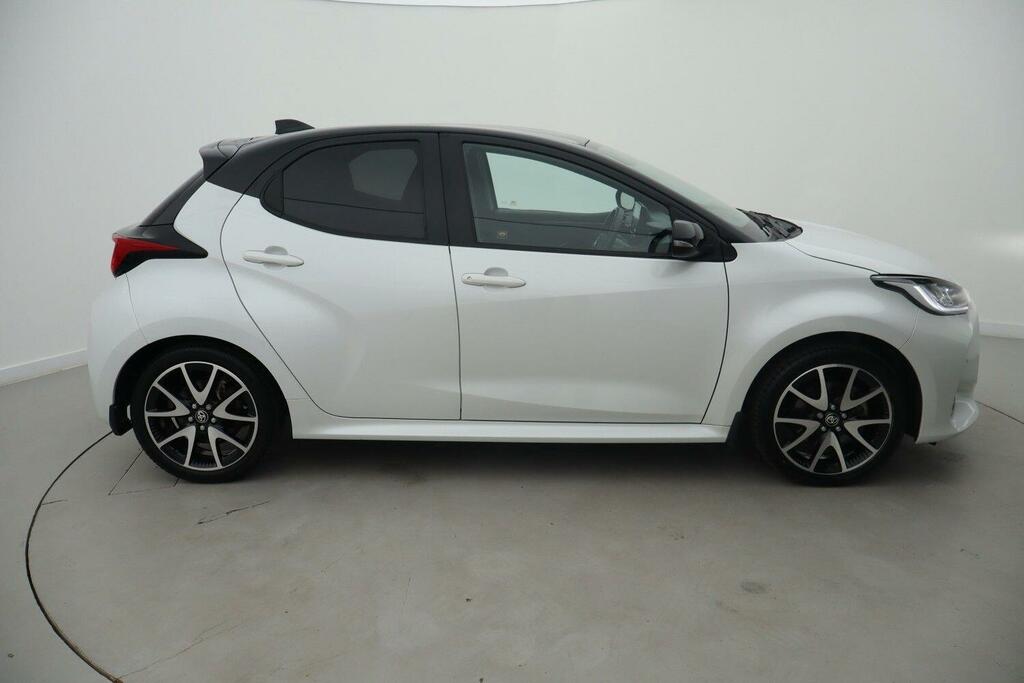 Toyota Yaris 1.5 Hybrid Icon Cvt Brown #17