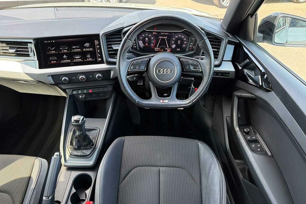 Audi A1 1.0 Tfsi 25 Sport Sportback 95 White #23