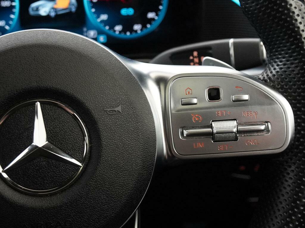 Mercedes-Benz EQC Eqc 400 300Kw Amg Line 80Kwh Black #28