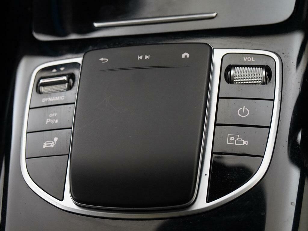 Mercedes-Benz EQC Eqc 400 300Kw Amg Line 80Kwh Black #26