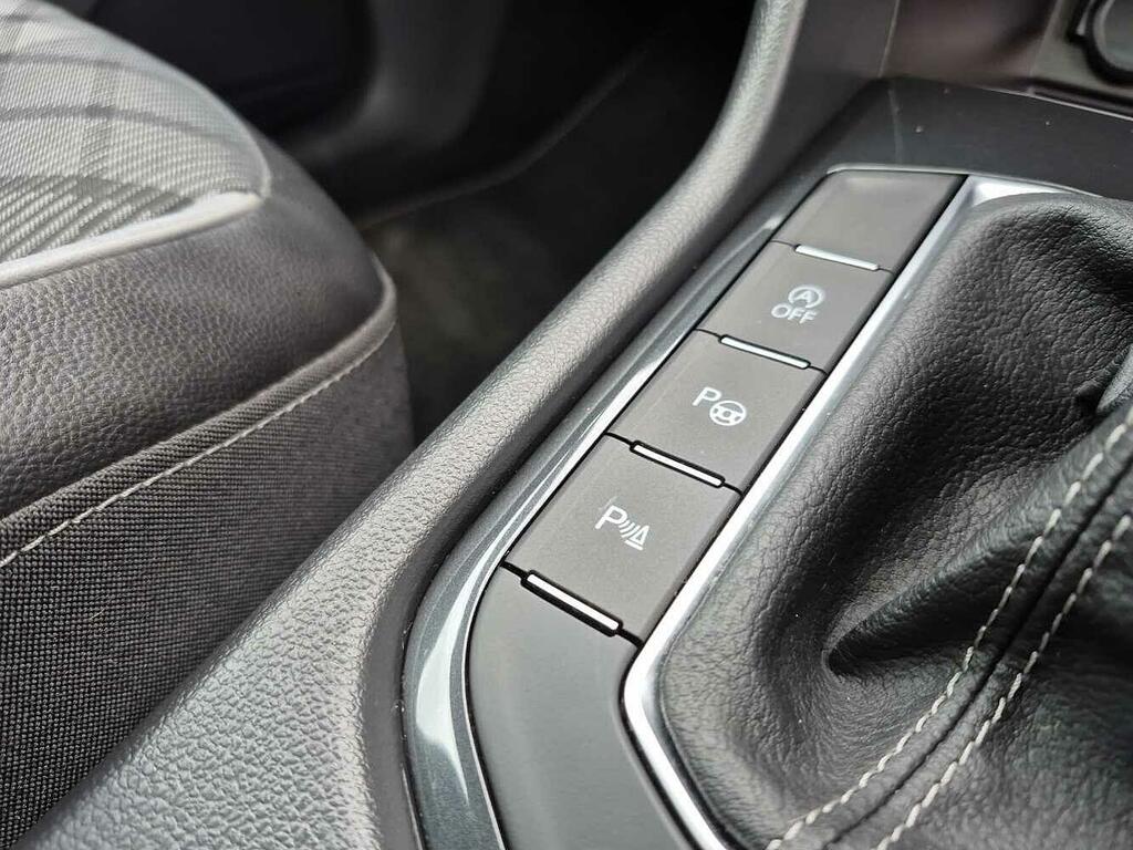 Volkswagen Tiguan Tiguan 2.0 Tsi 4Motion R-line Dsg White #28