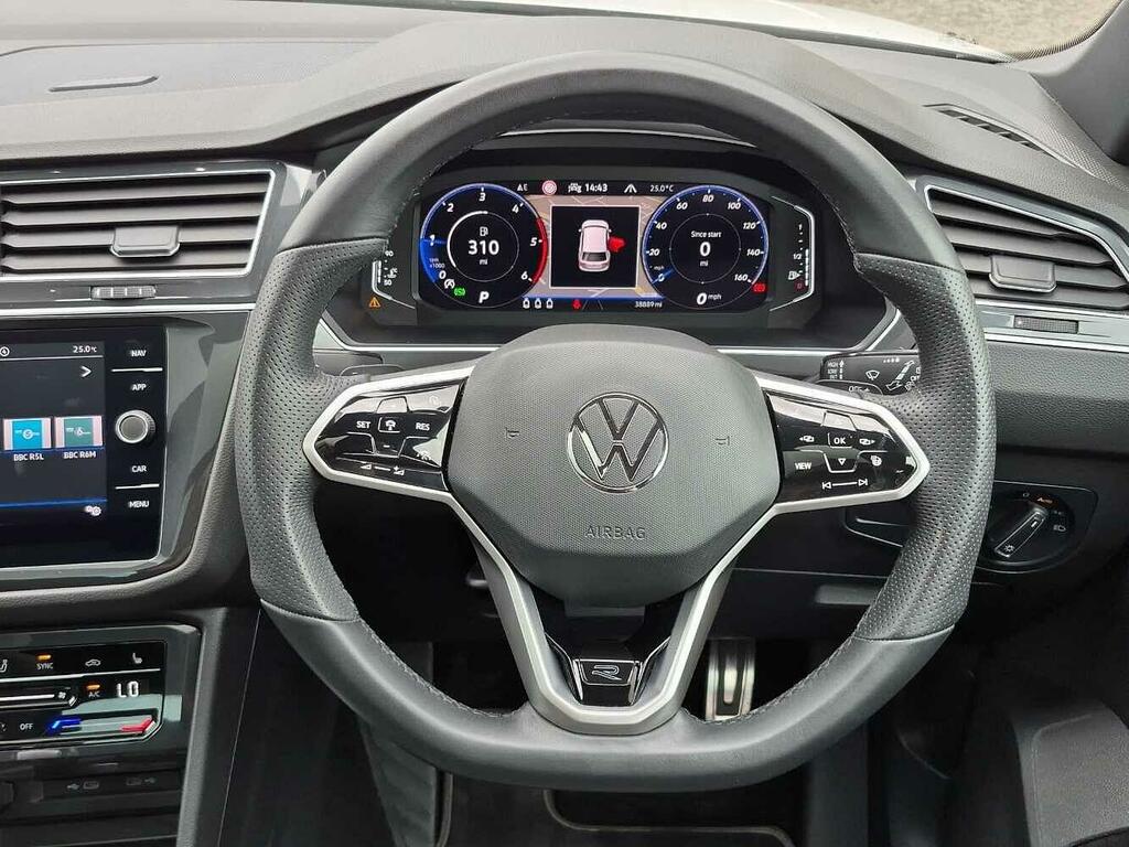 Volkswagen Tiguan Tiguan 2.0 Tsi 4Motion R-line Dsg White #38