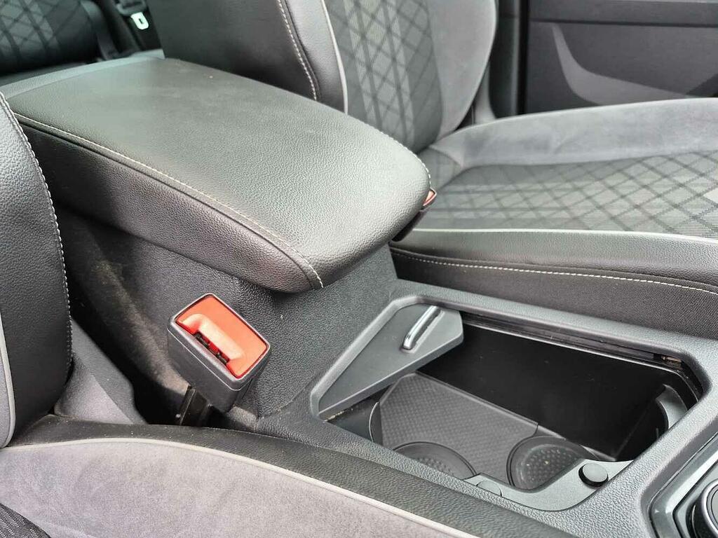 Volkswagen Tiguan Tiguan 2.0 Tsi 4Motion R-line Dsg White #26