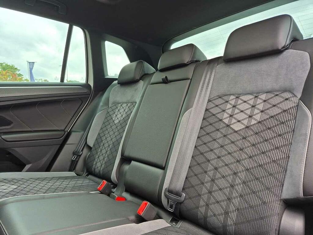 Volkswagen Tiguan Tiguan 2.0 Tsi 4Motion R-line Dsg White #10