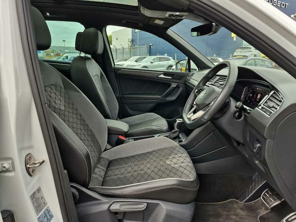 Volkswagen Tiguan Tiguan 2.0 Tsi 4Motion R-line Dsg White #21