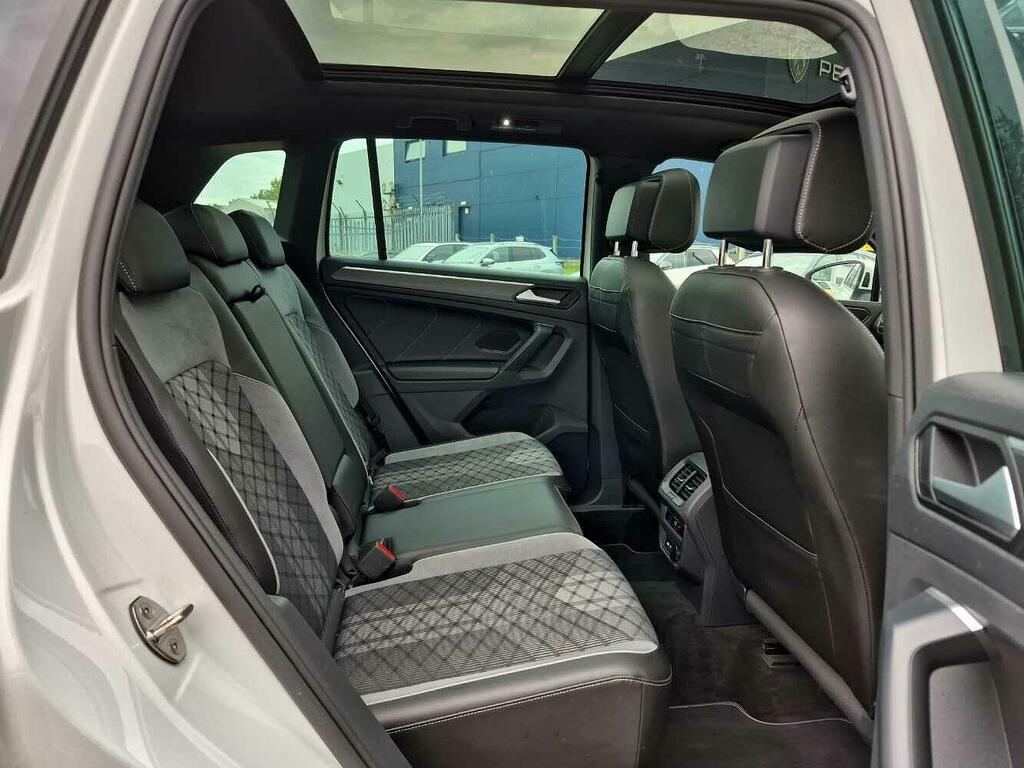 Volkswagen Tiguan Tiguan 2.0 Tsi 4Motion R-line Dsg White #17