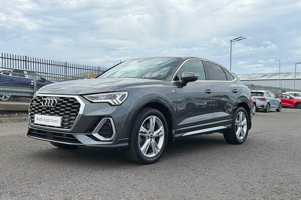 Audi Q3 1.5 Tfsi 35 Sport Suv S Tronic 150 Ps White #13