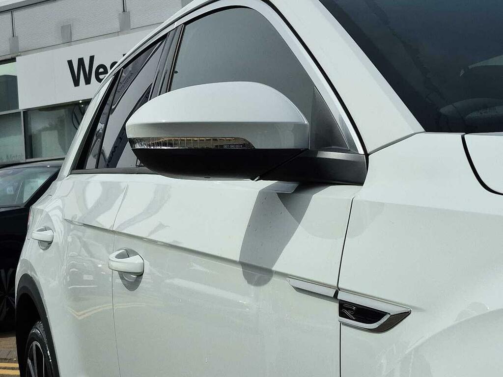 Volkswagen T-Roc Volkswagen T-roc Hatchback 1.5 Etsi 150 Life D White #14
