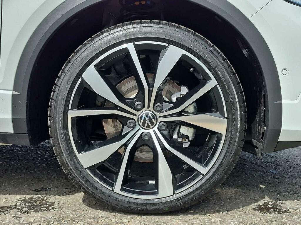 Volkswagen T-Roc R-line 1.5 Tsi 150Ps 6-Speed White #5
