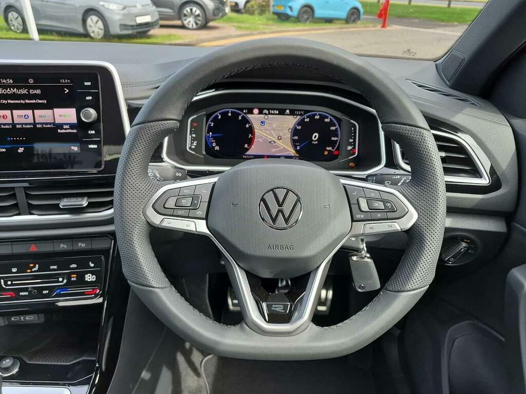 Volkswagen T-Roc Volkswagen T-roc Hatchback 1.5 Etsi 150 Life D White #49