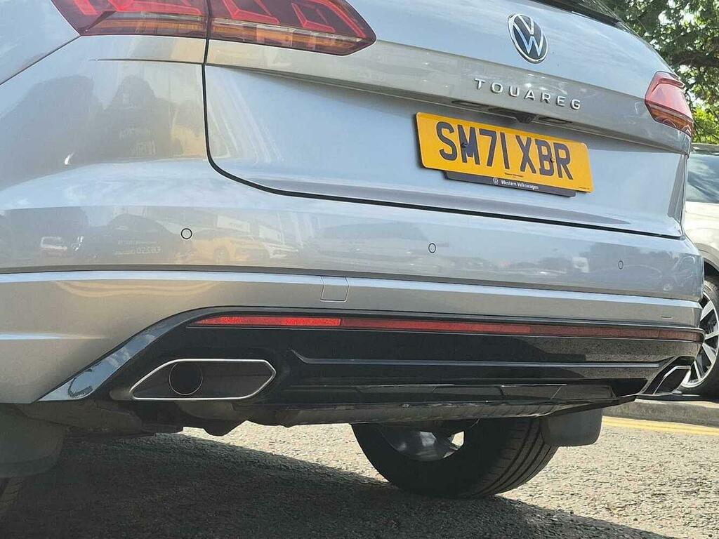 Volkswagen Touareg 3.0 Tdi V6 R-line Tiptronic 4Motion White #31