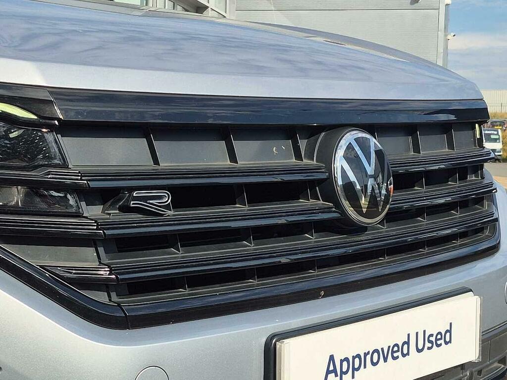 Volkswagen Touareg 3.0 Tdi V6 R-line Tiptronic 4Motion White #13