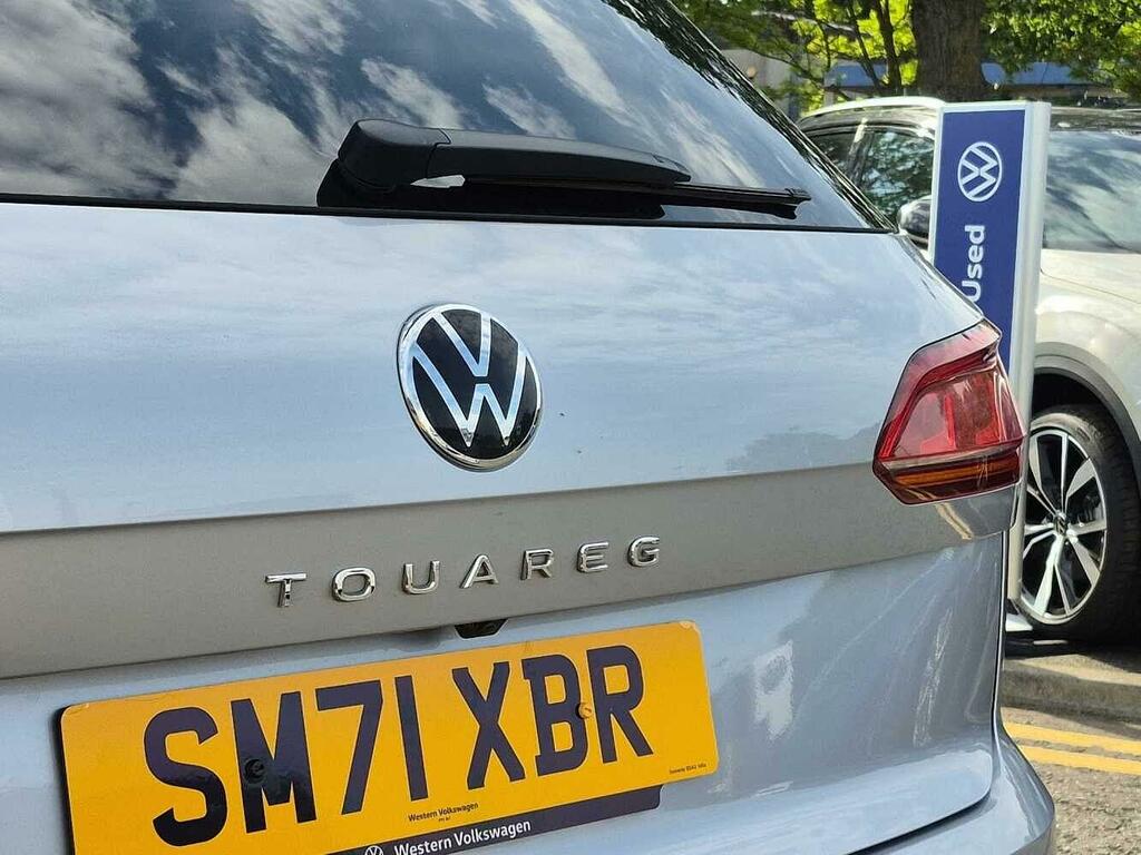Volkswagen Touareg 3.0 Tdi V6 R-line Tiptronic 4Motion White #32