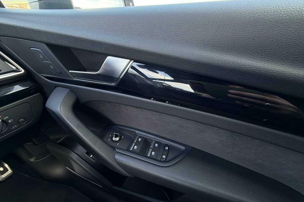 Audi Q5 2.0 Tfsie 50 S Line Sportback S Tronic Quattro Eur Grey #11