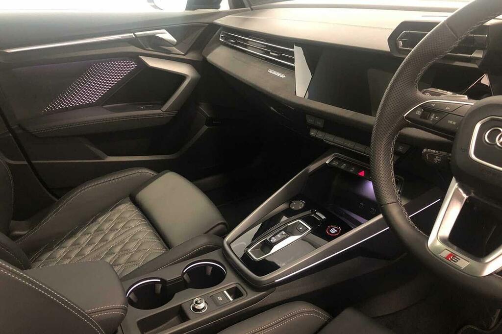 Audi A3 1.5 Tfsi Sport Sportback S Tronic Euro Black #8
