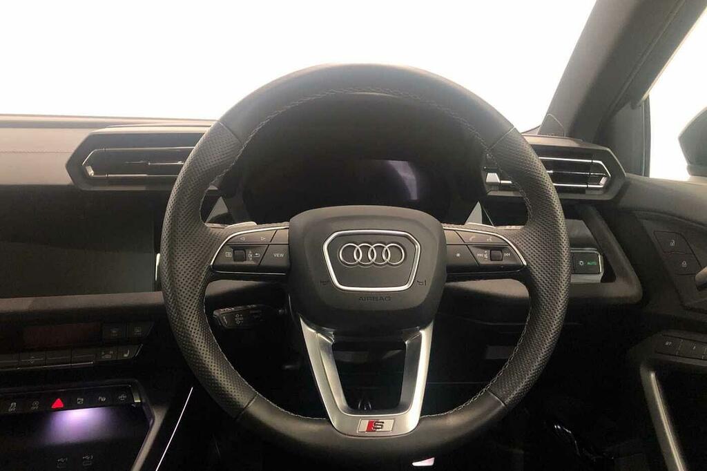 Audi A3 1.5 Tfsi Sport Sportback S Tronic Euro Black #13