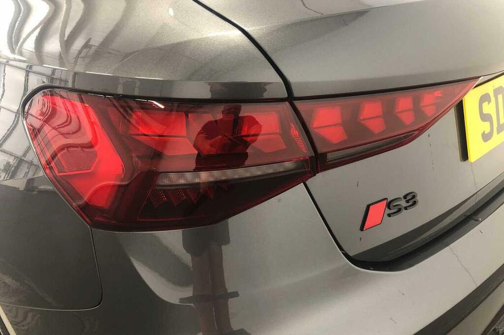 Audi A3 1.5 Tfsi Sport Sportback S Tronic Euro Black #22