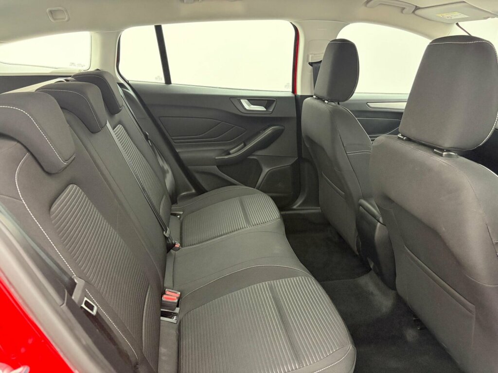 Ford Focus St-line X 1.0L Ecoboost 125Ps Mhev Fwd 6 Sp Silver #12