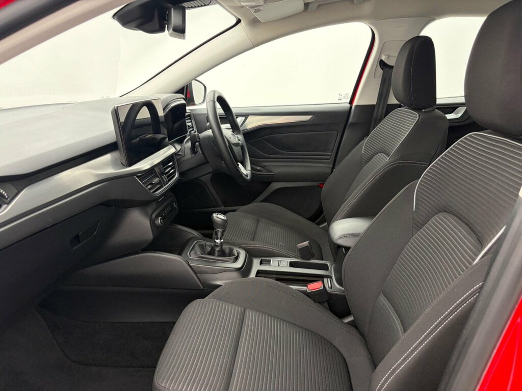 Ford Focus St-line X 1.0L Ecoboost 125Ps Mhev Fwd 6 Sp Silver #24